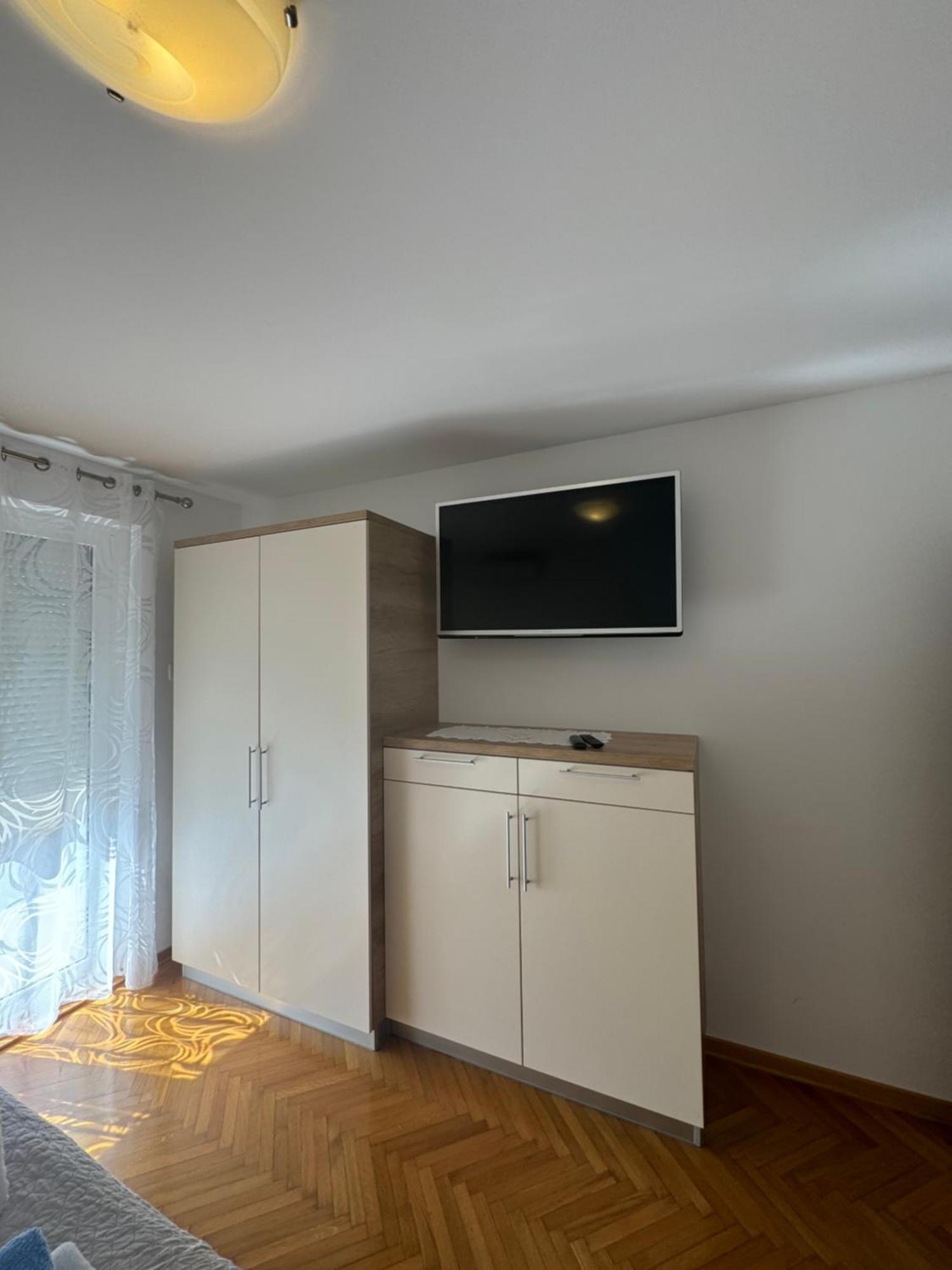 בפורטורוז Apartments And Rooms Orazem Zoro מראה חיצוני תמונה