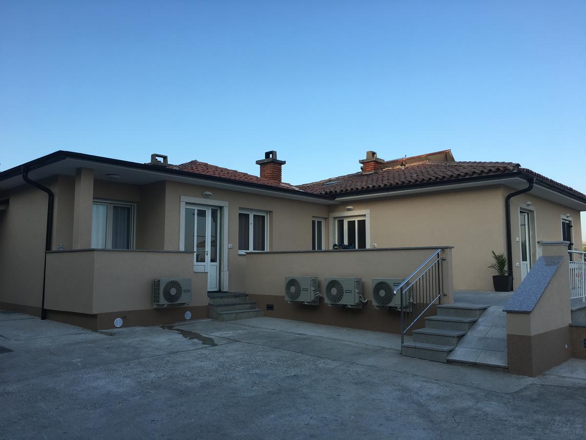 בפורטורוז Apartments And Rooms Orazem Zoro מראה חיצוני תמונה